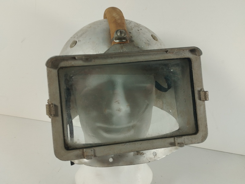 casco soldador metal 22x29x22 1u